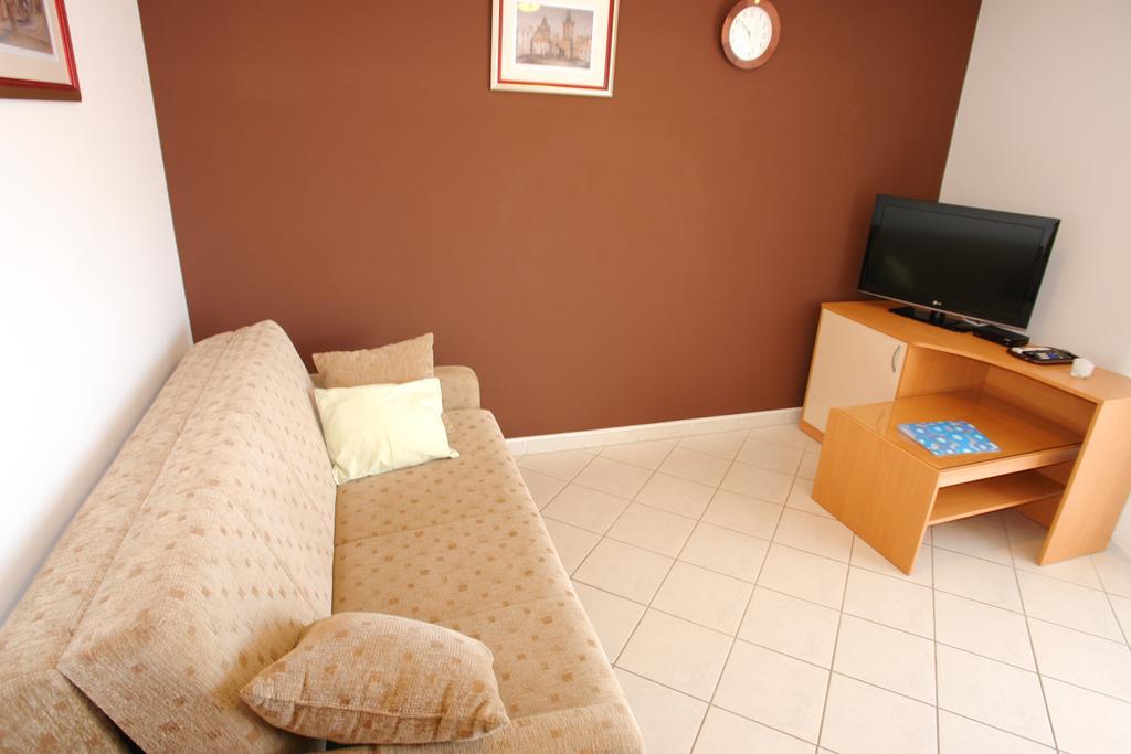 Apartments Spirito Rogoznica  Luaran gambar