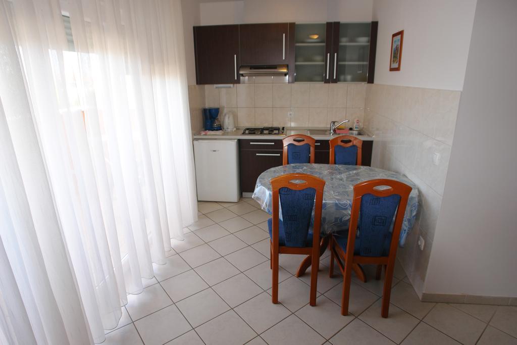 Apartments Spirito Rogoznica  Luaran gambar