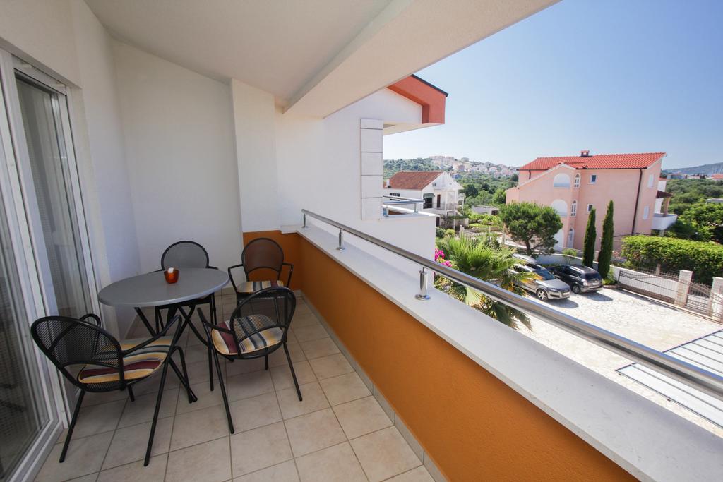 Apartments Spirito Rogoznica  Luaran gambar