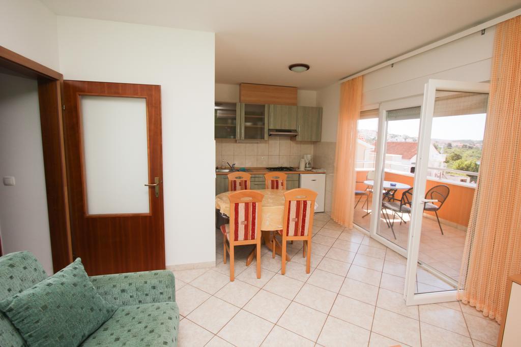 Apartments Spirito Rogoznica  Luaran gambar