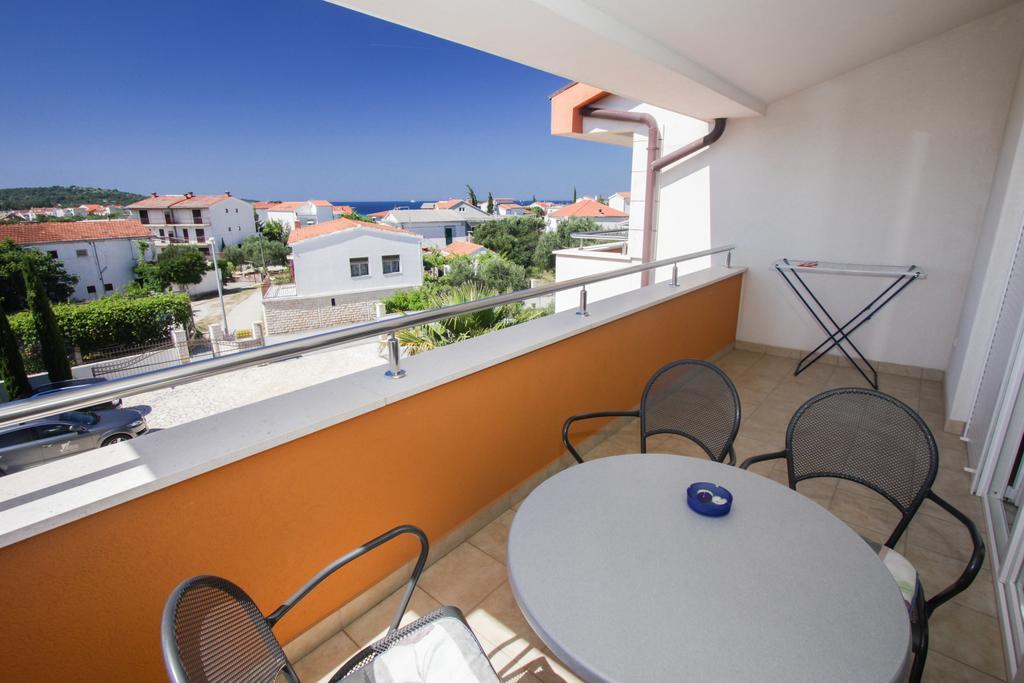 Apartments Spirito Rogoznica  Luaran gambar